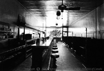 long interior south